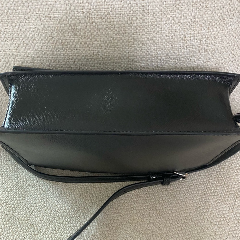 Kate Spade Cameron  Black and White Gray & Blue Crossbody Bag - Picture 15 of 16
